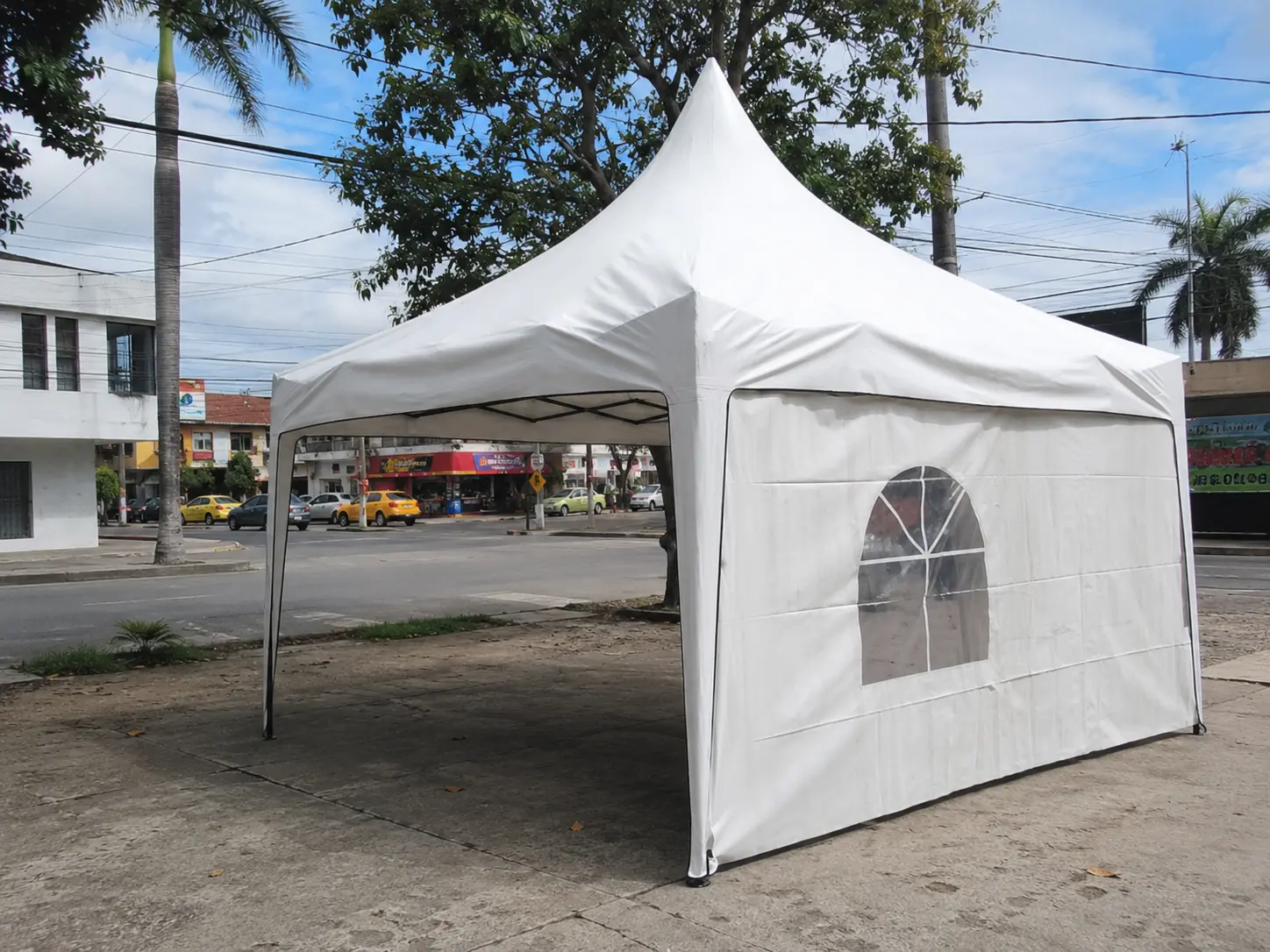 Kiosco plegable 3x3m montado, vista frontal con cotas de medida
